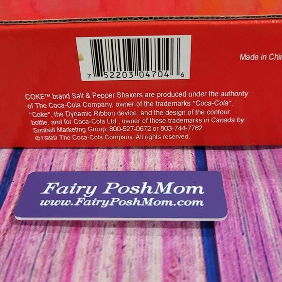 Vintage Coca-Cola Salt and Pepper Shakers From 1999 - NIB - Picture 5 of 10